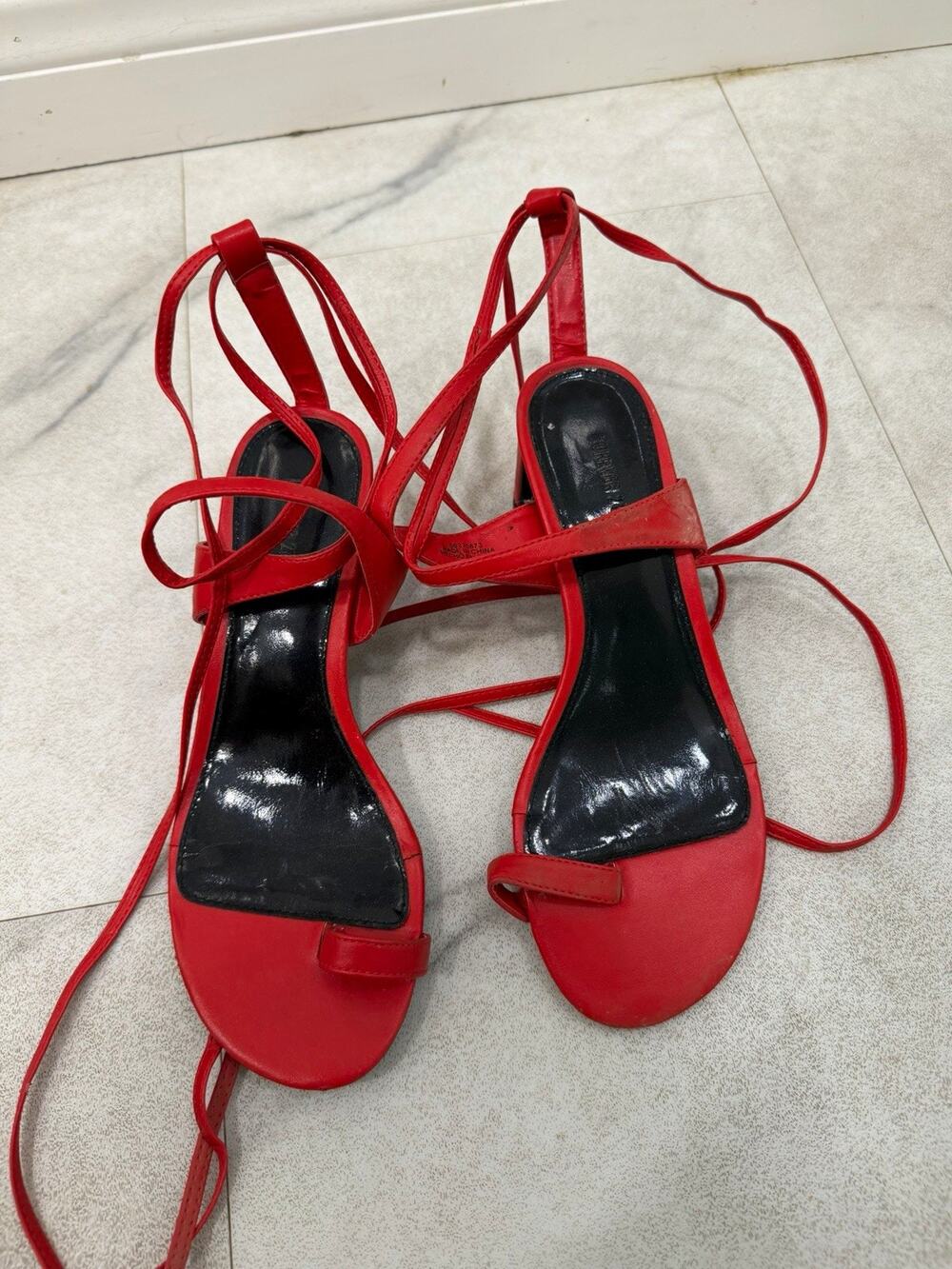 Forever 21 Women’s Red Strappy Lace-Up Tie Ankle Strap Leather Sandals 8.5